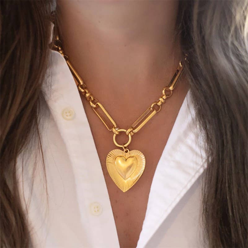 Alaya Heart Necklace