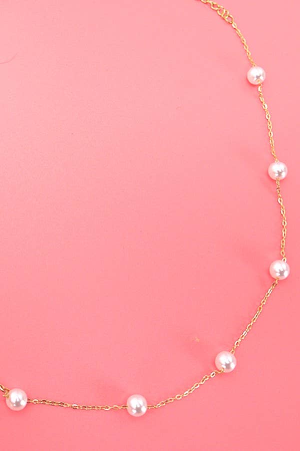 Selena Pearl Necklace