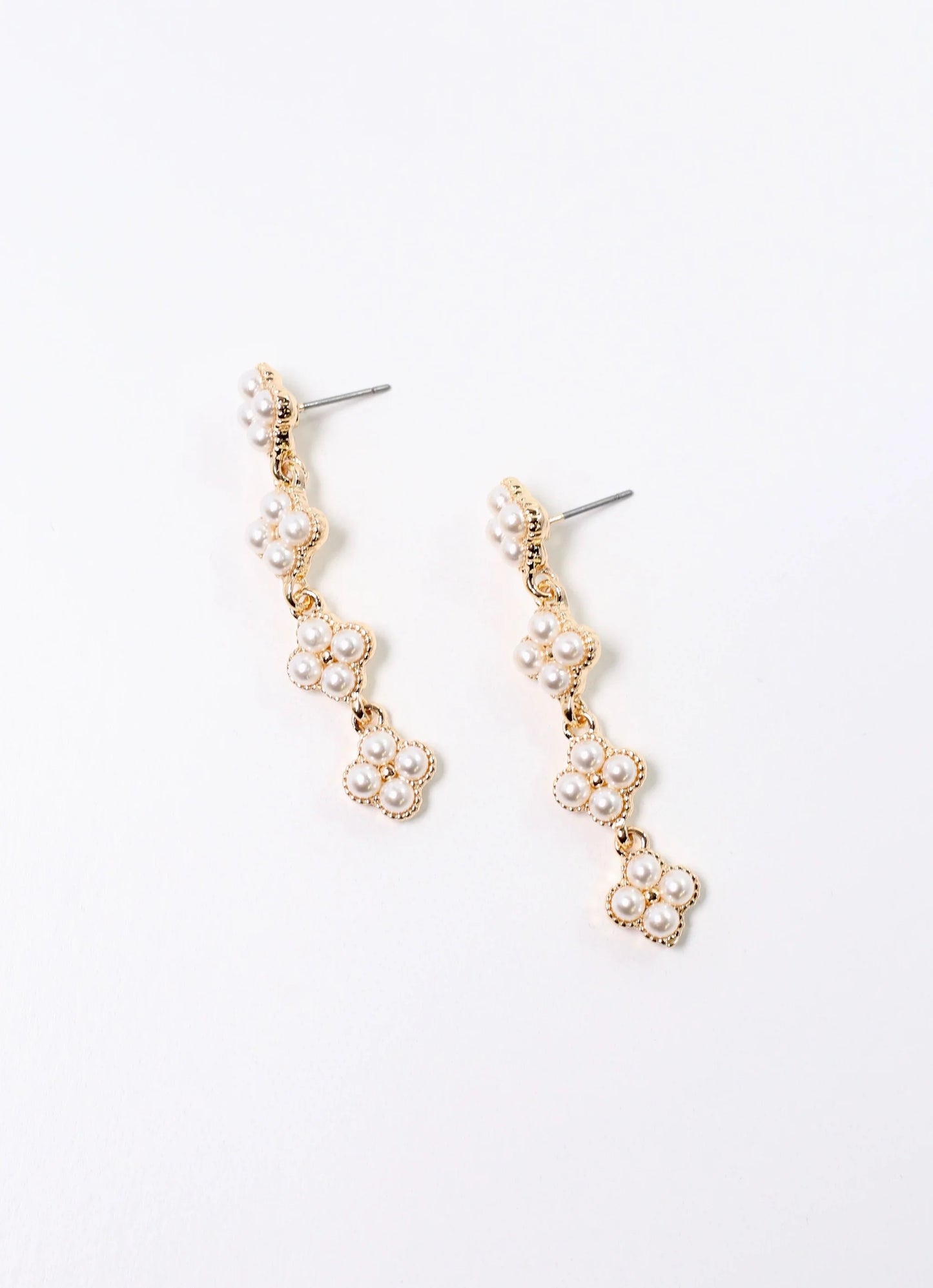 Sparks Clover Drop Earring Pearl