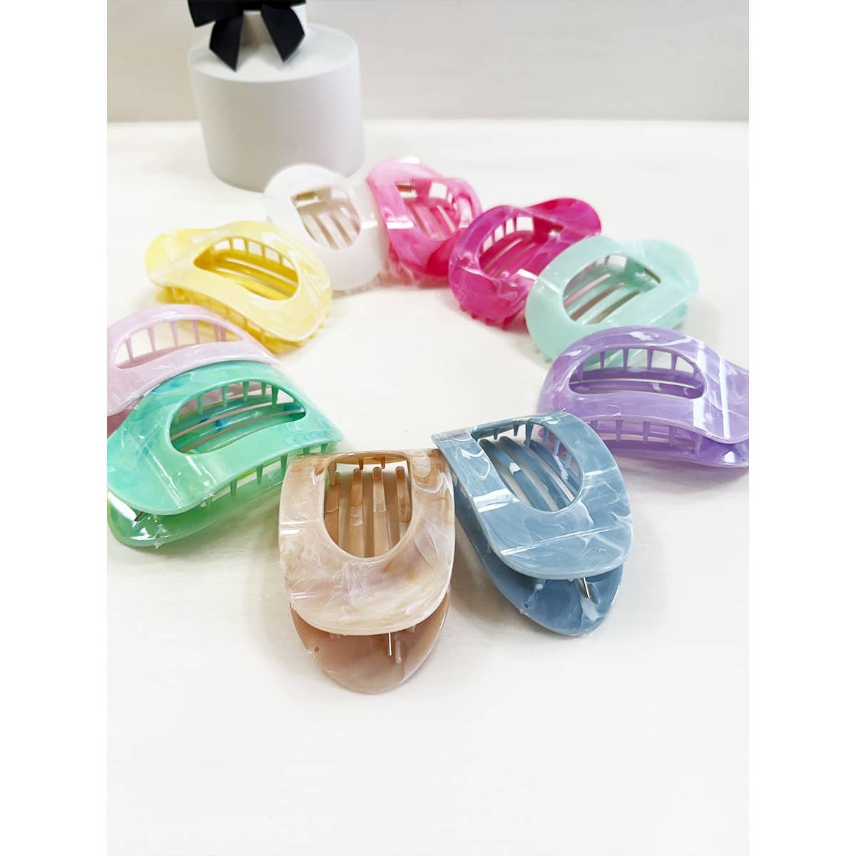 Flat Hair Claw Clips