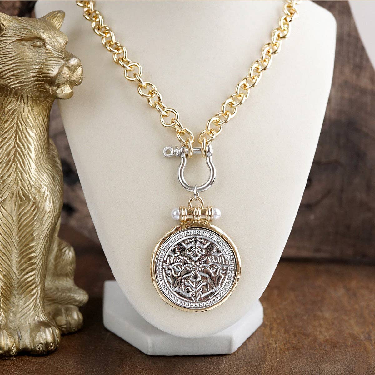 Leiya Coin Pendant Necklac