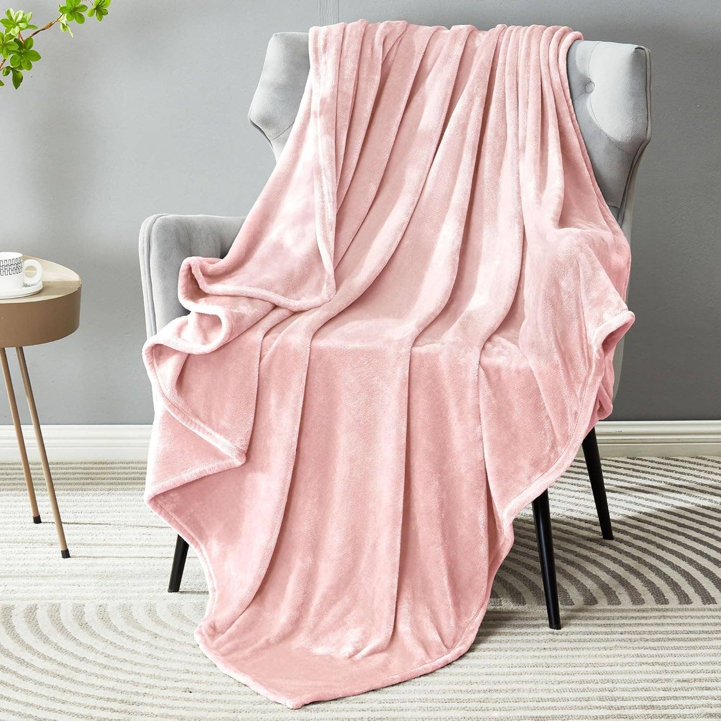 Cozy Throw Blankets