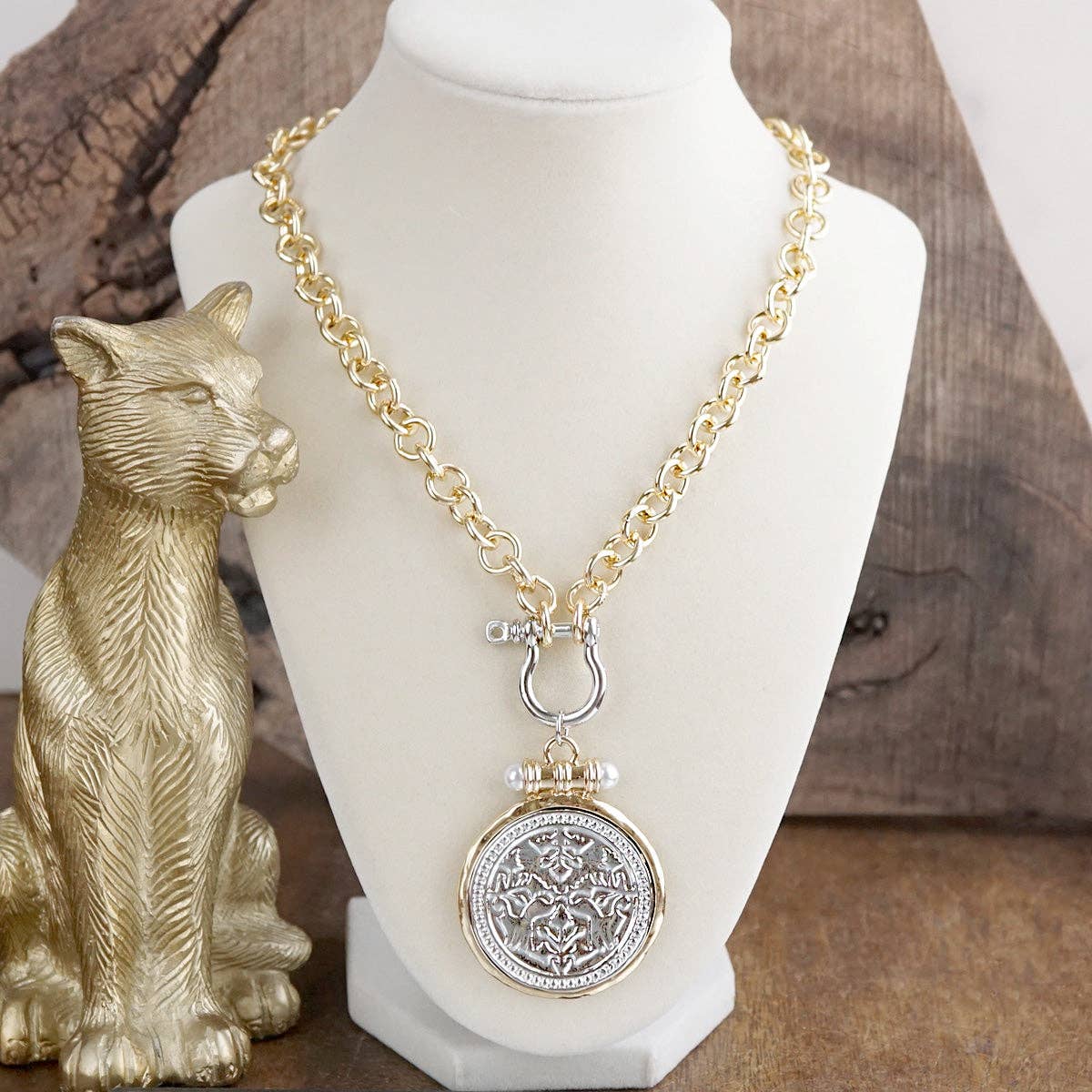 Leiya Coin Pendant Necklac
