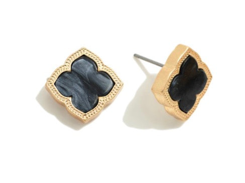 Nara Pendant Stud Earrings