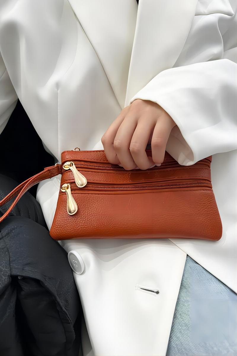 Nova Wristlet
