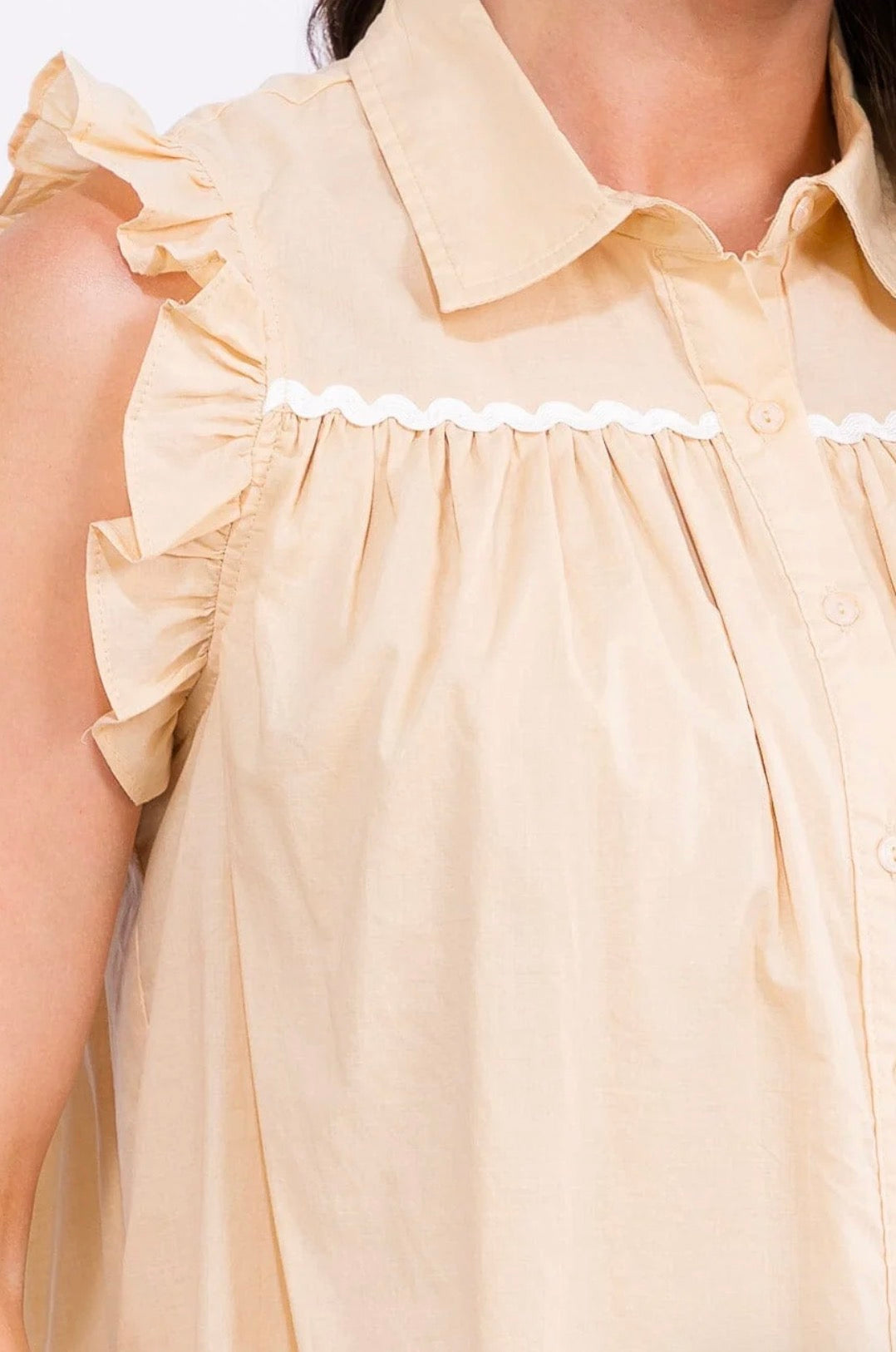 Lyn Ruffle Sleeve Blouse