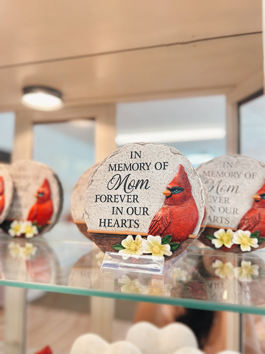 "Mom" Cardinal Memorial Mini Garden Stone