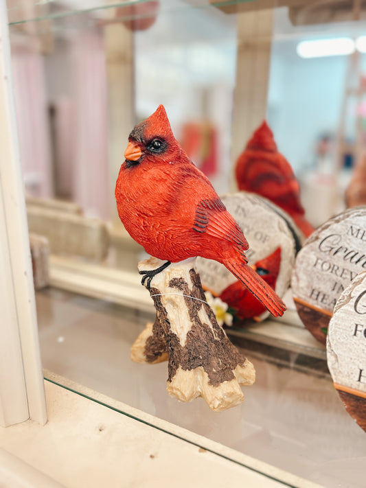 Graceful 8” Cardinal on Log Figurine